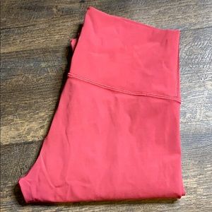 Lululemon wunder under size 6